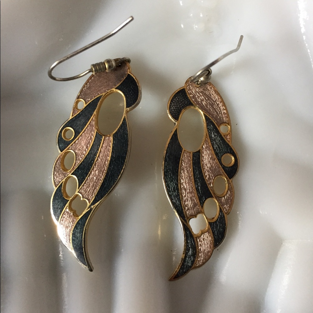 Cloisonné Pink & Black Winged Pierced Earrings